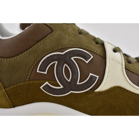 Chanel 20C Mens Brown Green White CC Logo Low Top Runner Trainer Sneaker 44 11 - Picture 3 of 12